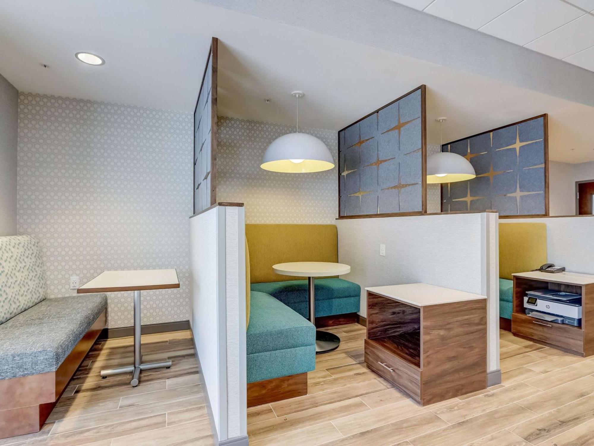 Hampton Inn & Suites Cincinnati Midtown Rookwood Екстер'єр фото